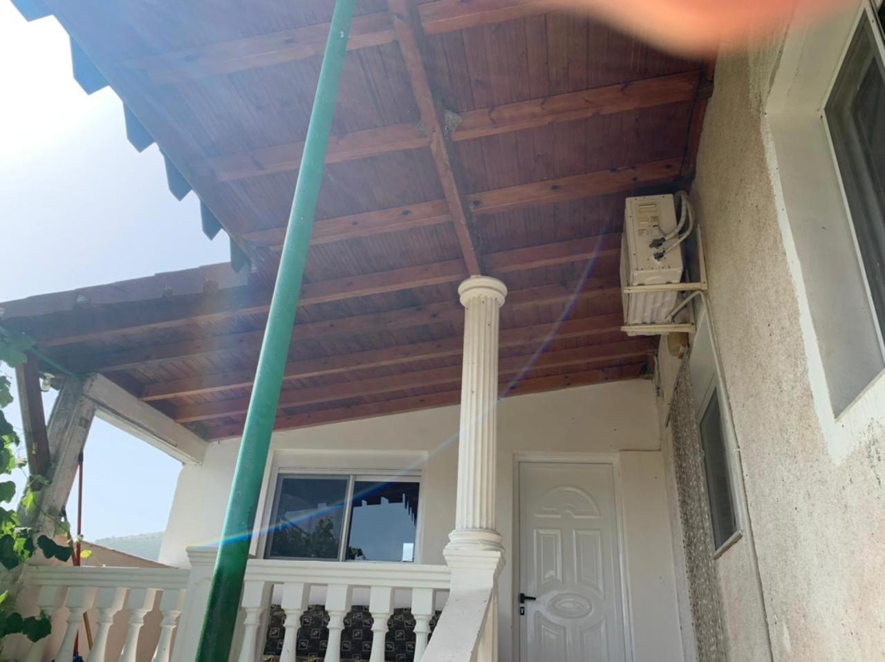 Denaj House Hotel Himare Room photo