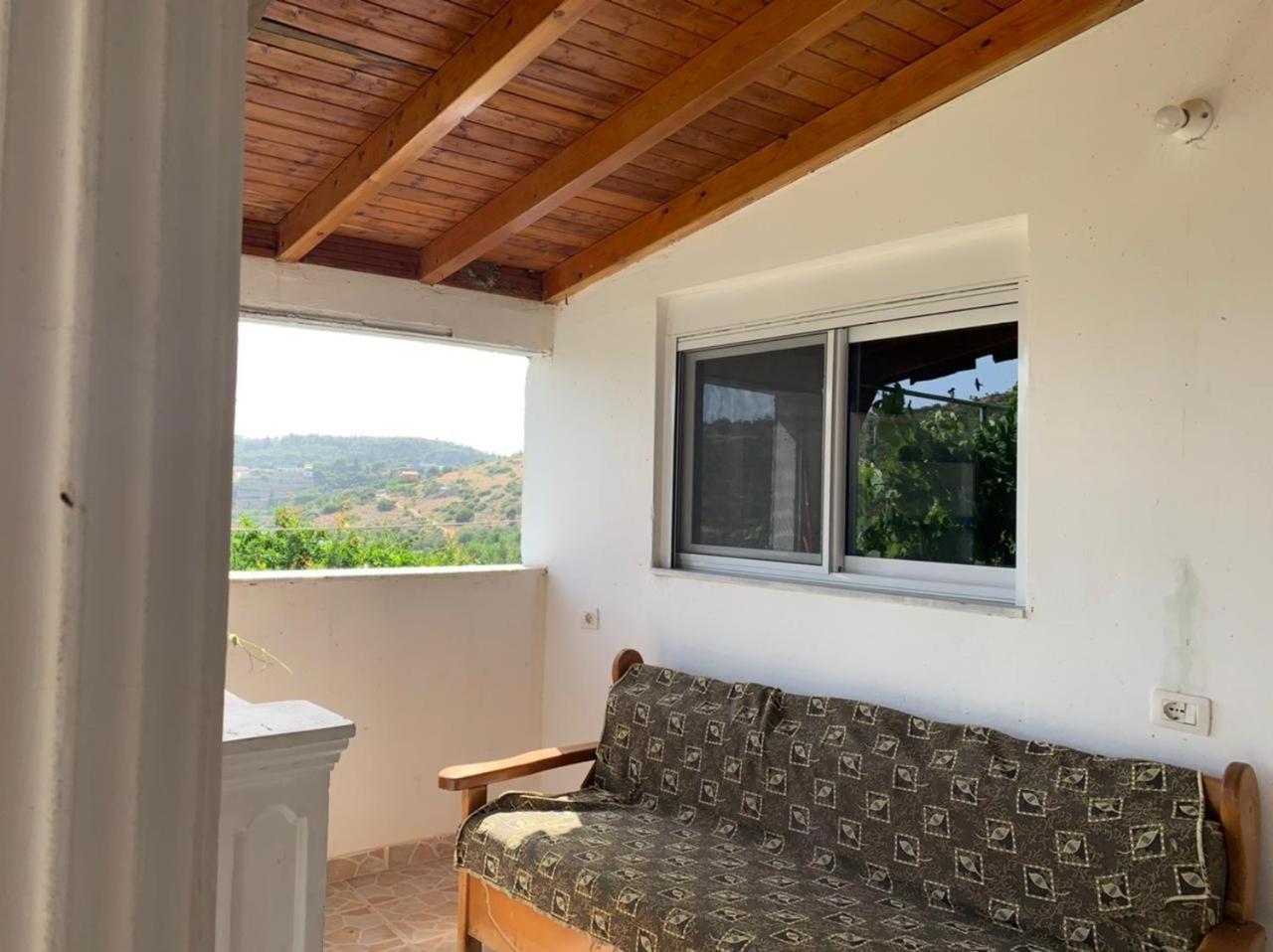 Denaj House Hotel Himare Room photo